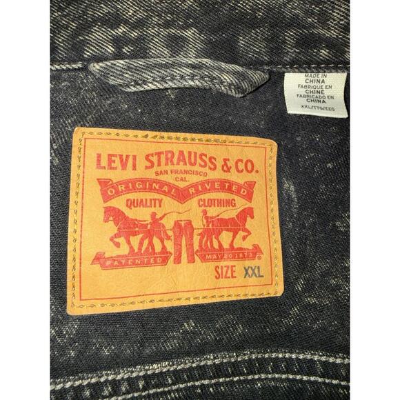 Vintage Levi’s Black Acid Wash Mickey Disney Denim Jacket - Picture 8 of 8